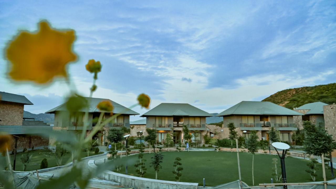 Pushkara Resort And Spa ภายนอก รูปภาพ