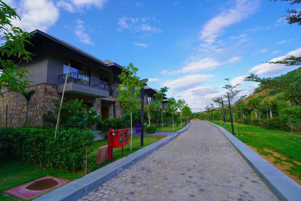 Pushkara Resort And Spa ภายนอก รูปภาพ